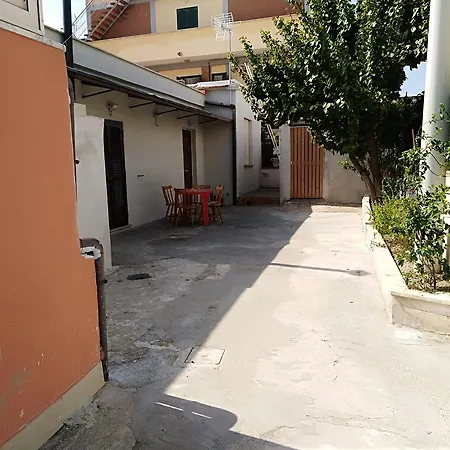 Apartment La Maison Di Domenico E Gioconda Fiumicino